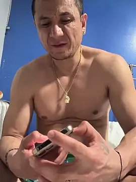 stevo170t online show from 04/05/26, 08:21