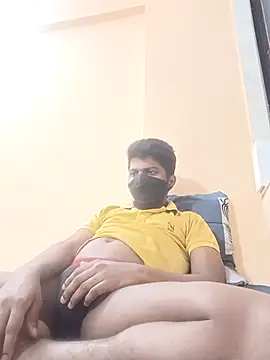 Snapshot of sexy_boy_986 chatting on 10/04/25, 03:46 sexy boy 986 online show from 10/04/25, 03:46