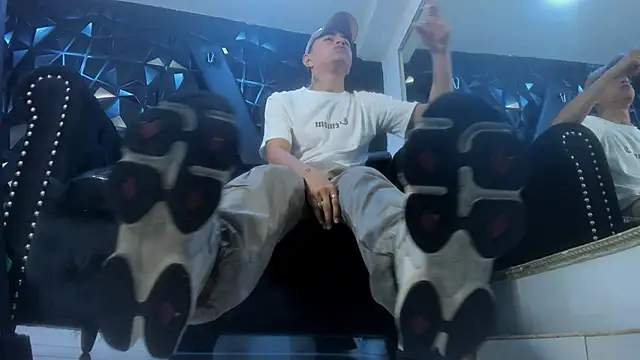 LiamDeep online show from 03/23/26, 08:08