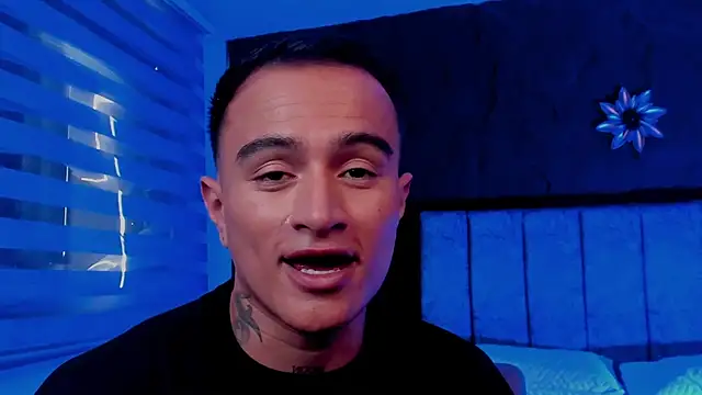 LiamDeep online show from 05/22/26, 08:18