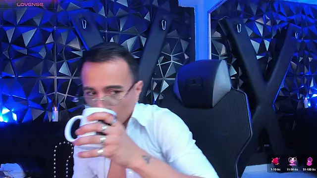 LiamDeep online show from 03/12/26, 08:24