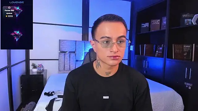 LiamDeep online show from 03/04/26, 08:38