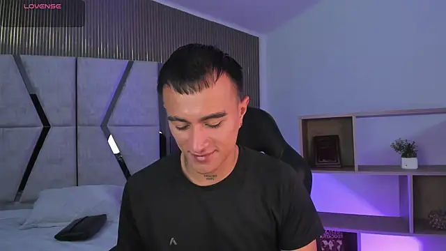 LiamDeep online show from 02/24/26, 08:10