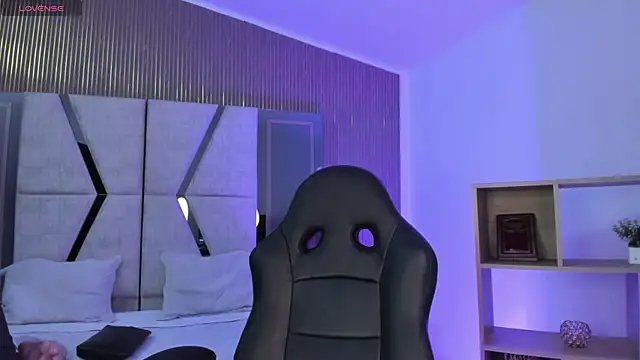 LiamDeep online show from 02/23/26, 08:53