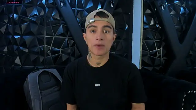 LiamDeep online show from 03/20/26, 08:21