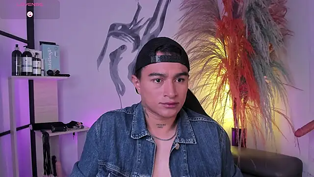 LiamDeep online show from 11/02/25, 09:53