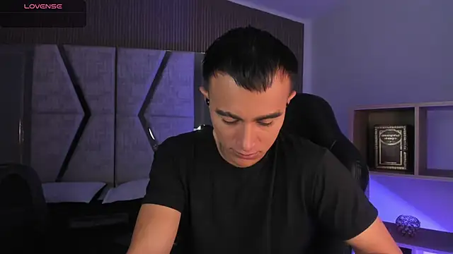 LiamDeep online show from 02/21/26, 10:01