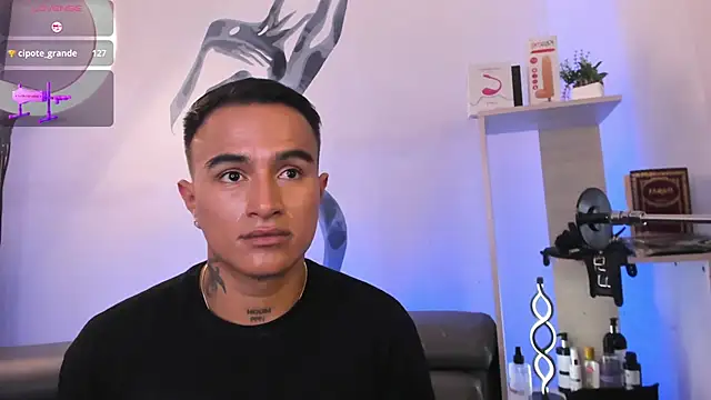 LiamDeep online show from 12/05/25, 01:16