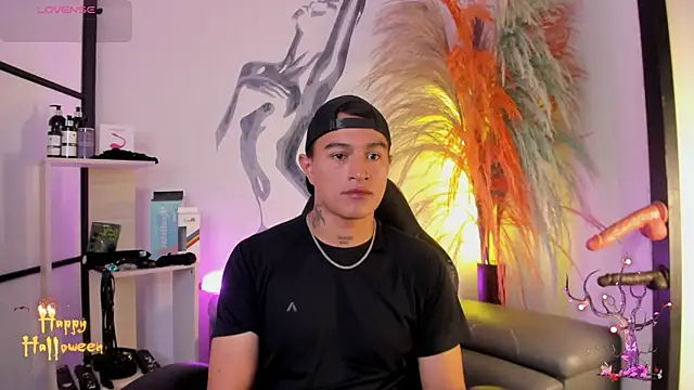 LiamDeep online show from 11/01/25, 08:25