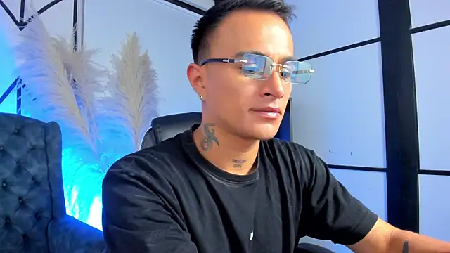 LiamDeep online show from 03/02/26, 05:19