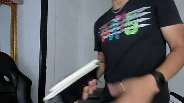 LiamDeep online show from 09/27/25, 08:15