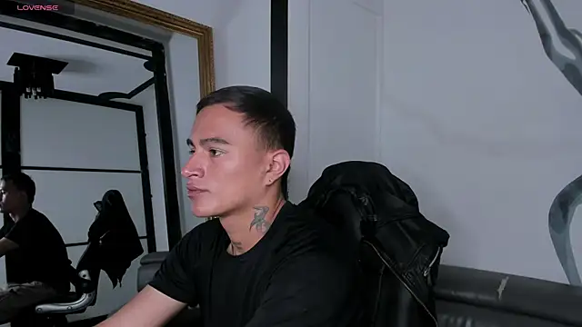 LiamDeep online show from 09/28/25, 04:14