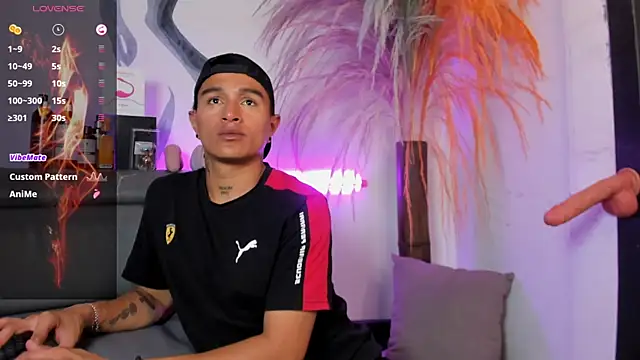 LiamDeep online show from 10/26/25, 08:42