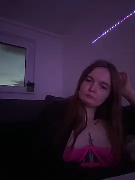 Snapshot of hornyticck chatting on 05/30/26, 08:36 hornyticck online show from 05/30/26, 08:36