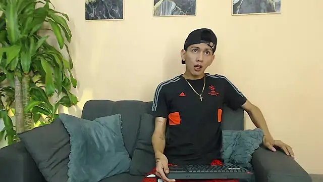 Marcus and Tony online show from 03/22/26, 05:53