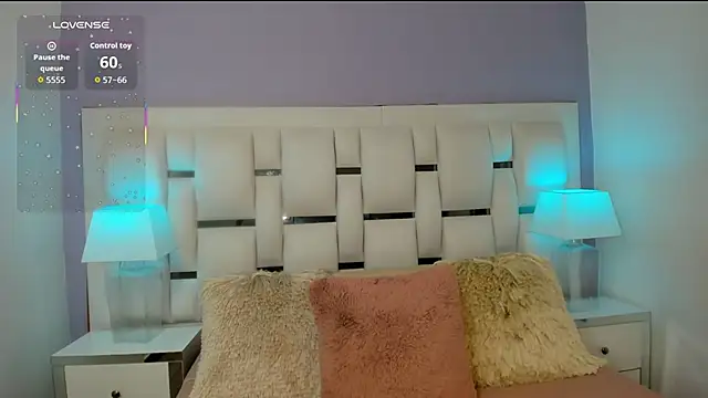 AmiraMorgan online show from 10/27/25, 03:18