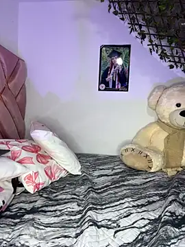 Melody rouxxx online show from 10/07/25, 11:39