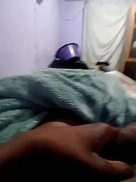 Snapshot of kevinkgosi chatting on 11/05/25, 11:19 kevinkgosi online show from 11/05/25, 11:19