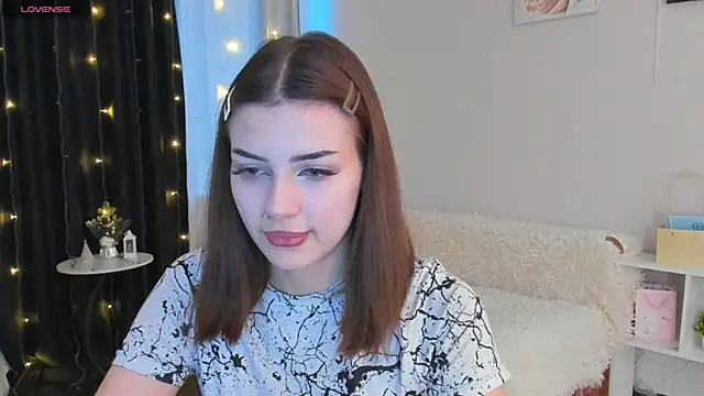 Snapshot of PurrrBerry chatting on 01/10/26, 03:35 PurrrBerry online show from 01/10/26, 03:35