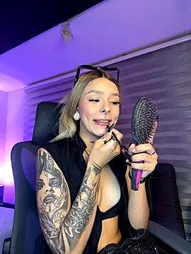 SkyThompson online show from 11/15/25, 05:00