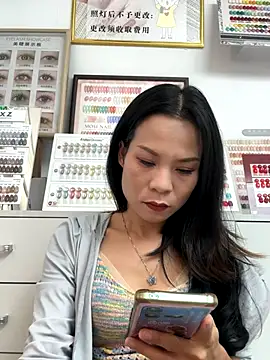 Snapshot of Baby-mmm chatting on 09/14/25, 07:53 Baby-mmm online show from 09/14/25, 07:53