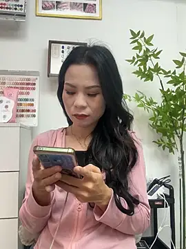 Baby-mmm online show from 11/10/25, 03:44