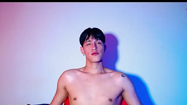 rowanbigboy23 online show from 12/01/25, 04:41