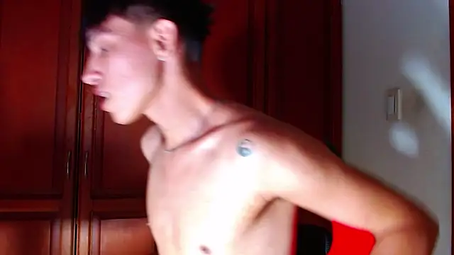 rowanbigboy23 online show from 09/21/25, 06:07