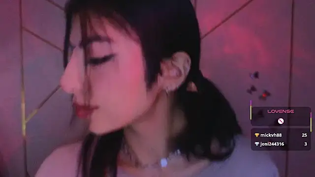 Hollyxx  online show from 11/16/25, 10:46