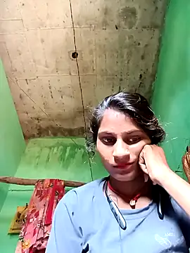 Snapshot of Jyoti_thakurr chatting on 09/16/25, 09:10 Jyoti thakurr online show from 09/16/25, 09:10