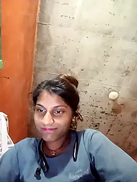 Snapshot of Jyoti_thakurr chatting on 09/25/25, 02:45 Jyoti thakurr online show from 09/25/25, 02:45