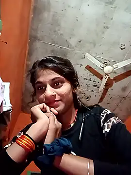 Snapshot of Jyoti_thakurr chatting on 11/05/25, 03:59 Jyoti thakurr online show from 11/05/25, 03:59