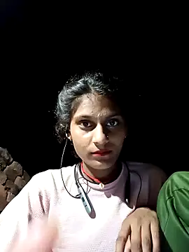 Snapshot of Jyoti_thakurr chatting on 09/17/25, 03:47 Jyoti thakurr online show from 09/17/25, 03:47