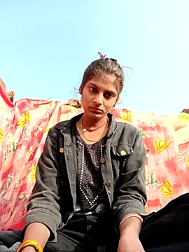 Jyoti thakurr online show from 12/02/25, 03:52