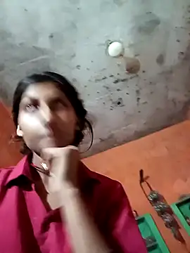 Snapshot of Jyoti_thakurr chatting on 09/19/25, 06:50 Jyoti thakurr online show from 09/19/25, 06:50