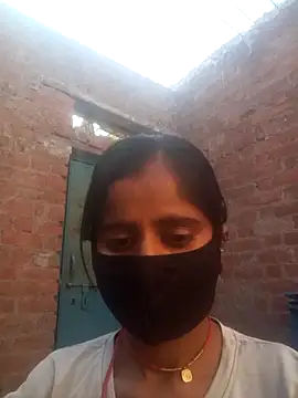 Sundari yadavv online show from 12/17/25, 08:52