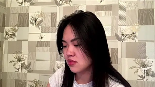 Snapshot of MIMIMary chatting on 10/11/25, 04:13 MIMIMary online show from 10/11/25, 04:13