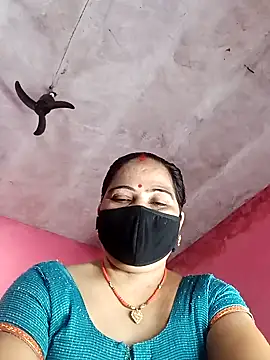 Snapshot of Sabnam_thakurr chatting on 10/04/25, 07:32 Sabnam thakurr online show from 10/04/25, 07:32