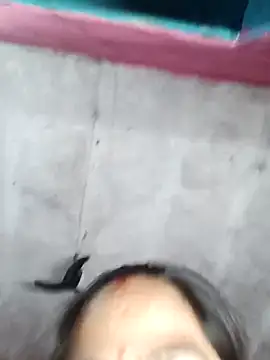 Snapshot of Sabnam_thakurr chatting on 10/02/25, 12:41 Sabnam thakurr online show from 10/02/25, 12:41