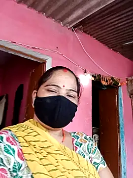 Snapshot of Sabnam_thakurr chatting on 10/05/25, 09:33 Sabnam thakurr online show from 10/05/25, 09:33