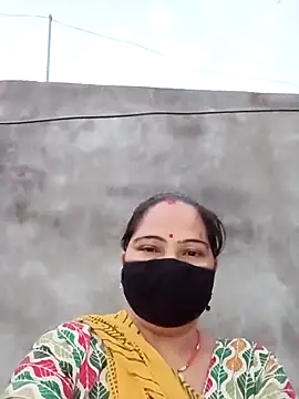 Snapshot of Sabnam_thakurr chatting on 10/06/25, 12:34 Sabnam thakurr online show from 10/06/25, 12:34