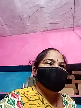 Snapshot of Sabnam_thakurr chatting on 09/28/25, 08:38 Sabnam thakurr online show from 09/28/25, 08:38