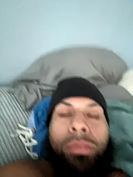 Lunablu13 online show from 12/04/25, 02:05