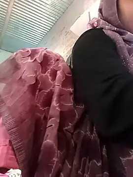 Sheema tyagi online show from 01/15/26, 02:26