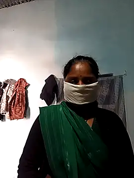 Sheema tyagi online show from 12/05/25, 09:19