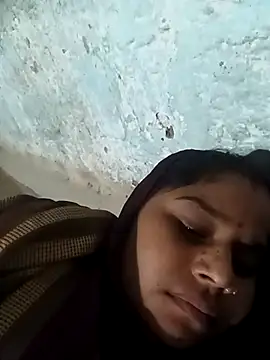 Sheema tyagi online show from 10/29/25, 06:07