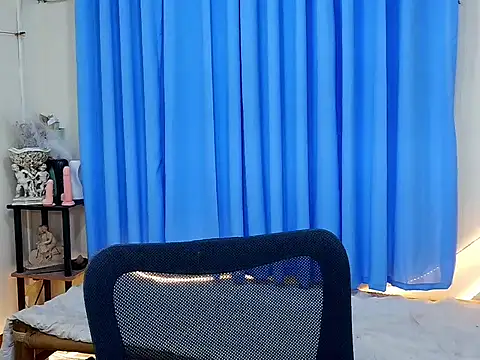 sassymimi69 online show from 04/18/26, 11:56