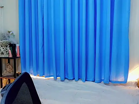 sassymimi69 online show from 04/13/26, 01:15