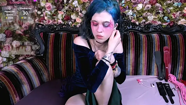 Snapshot of NoelleGothicShadow chatting on 01/07/26, 10:48 NoelleGothicShadow online show from 01/07/26, 10:48