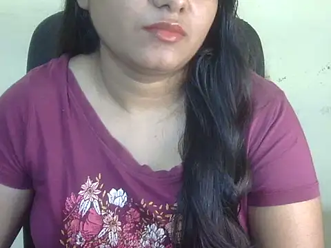 Snapshot of Aanya_Hazel chatting on 11/02/25, 09:20 Aanya Hazel online show from 11/02/25, 09:20